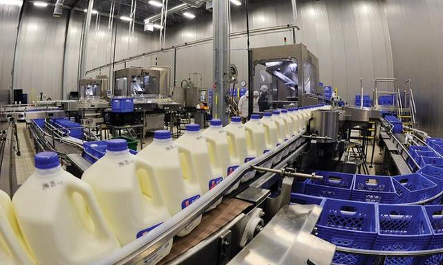 不锈钢方管架构在乳制品灌装设备支架中的应用案例
